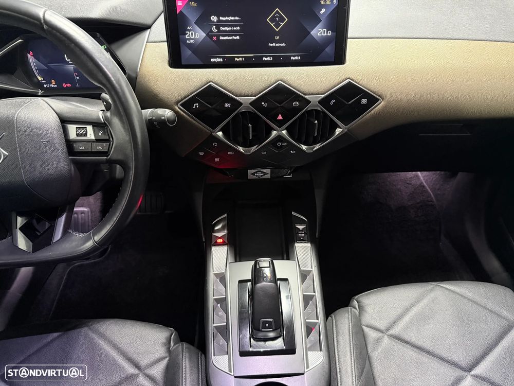 DS DS3 PureTech 130 Aut. PERFORMANCE LINE - 13