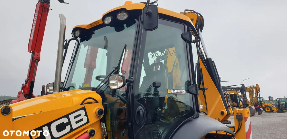 JCB 4CX eco STAN IDEALNY!! TYLKO 5920MTG/ rok 2013 /TORQUELOCK/DŻOJSTIKI/POWERSLIDE - 28