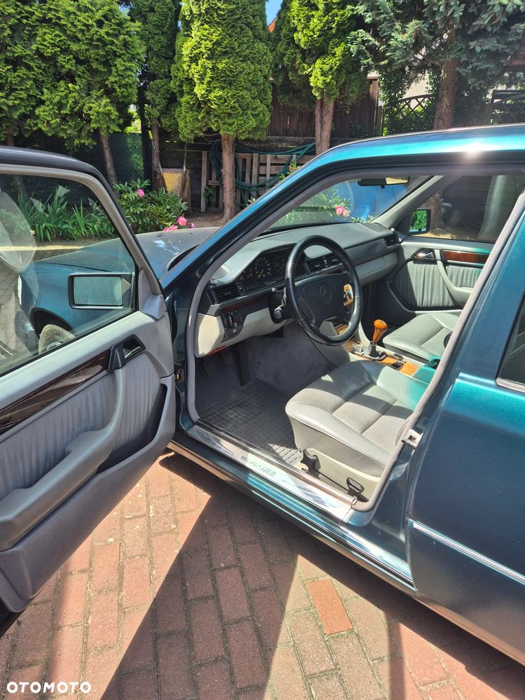 Mercedes-Benz Klasa E - 10