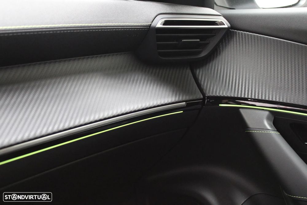 Peugeot e-2008 54 kWh GT - 20