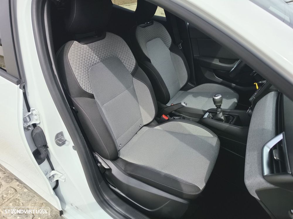 Renault Clio 1.0 TCe Evolution - 30