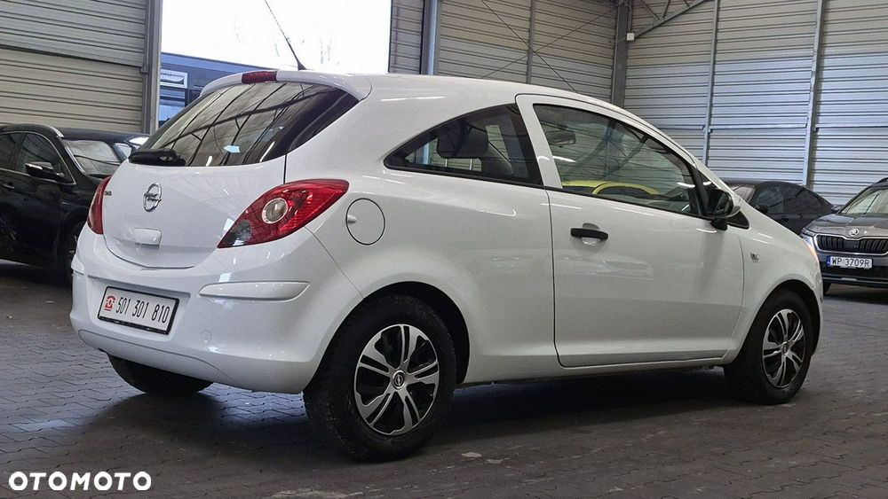 Opel Corsa - 3