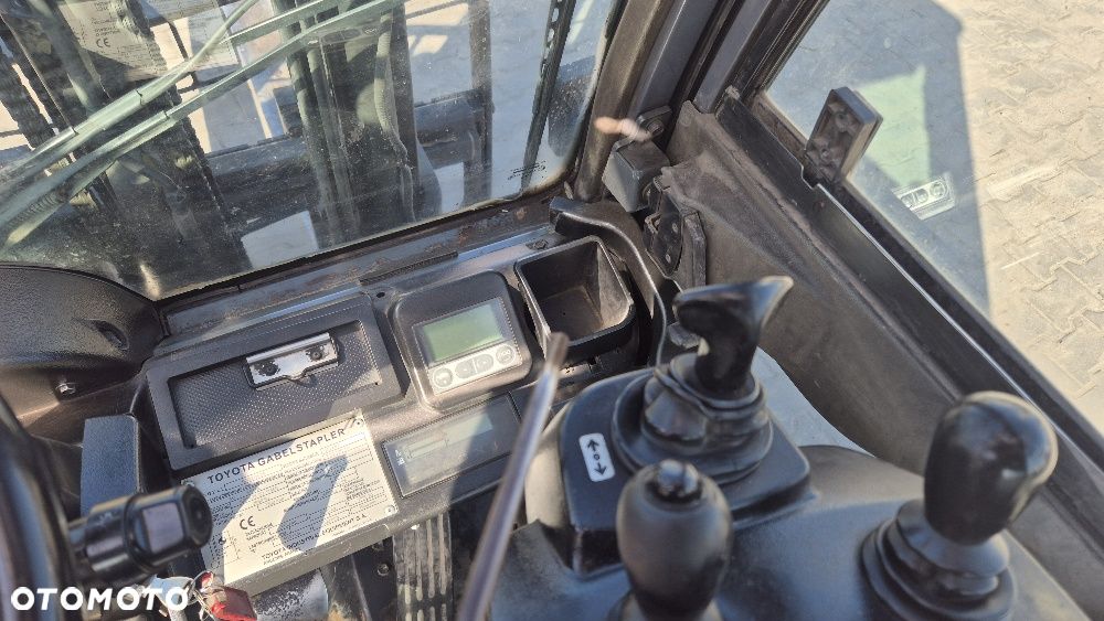 Toyota 02-8FDF25 - 8