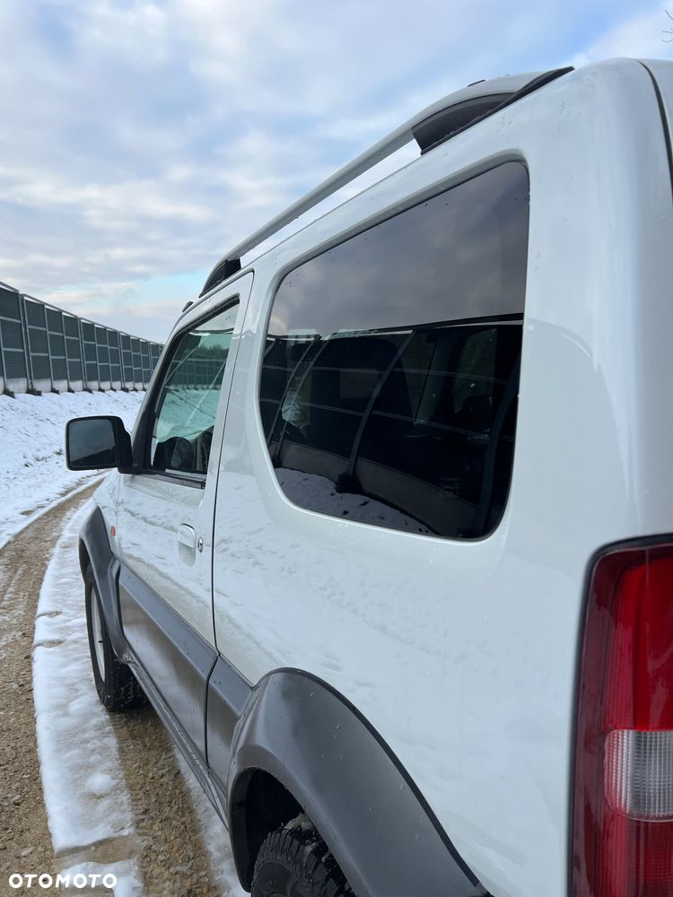 Suzuki Jimny 1.3 Elegance - 22