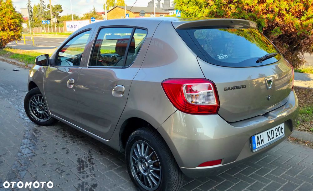 Dacia Sandero TCe 90 Laureate - 10