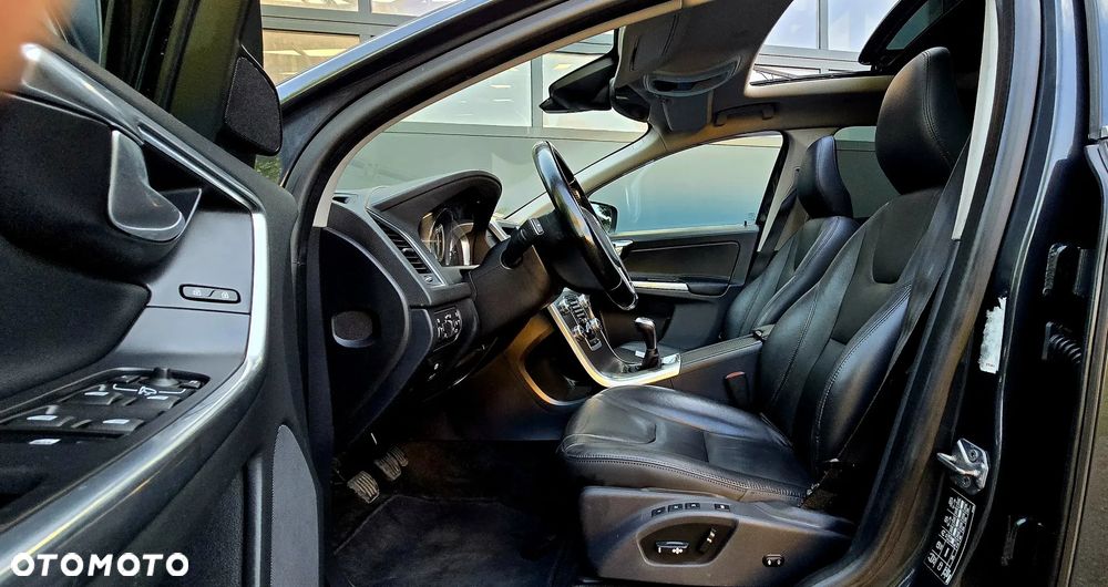 Volvo XC 60 D4 Summum - 27