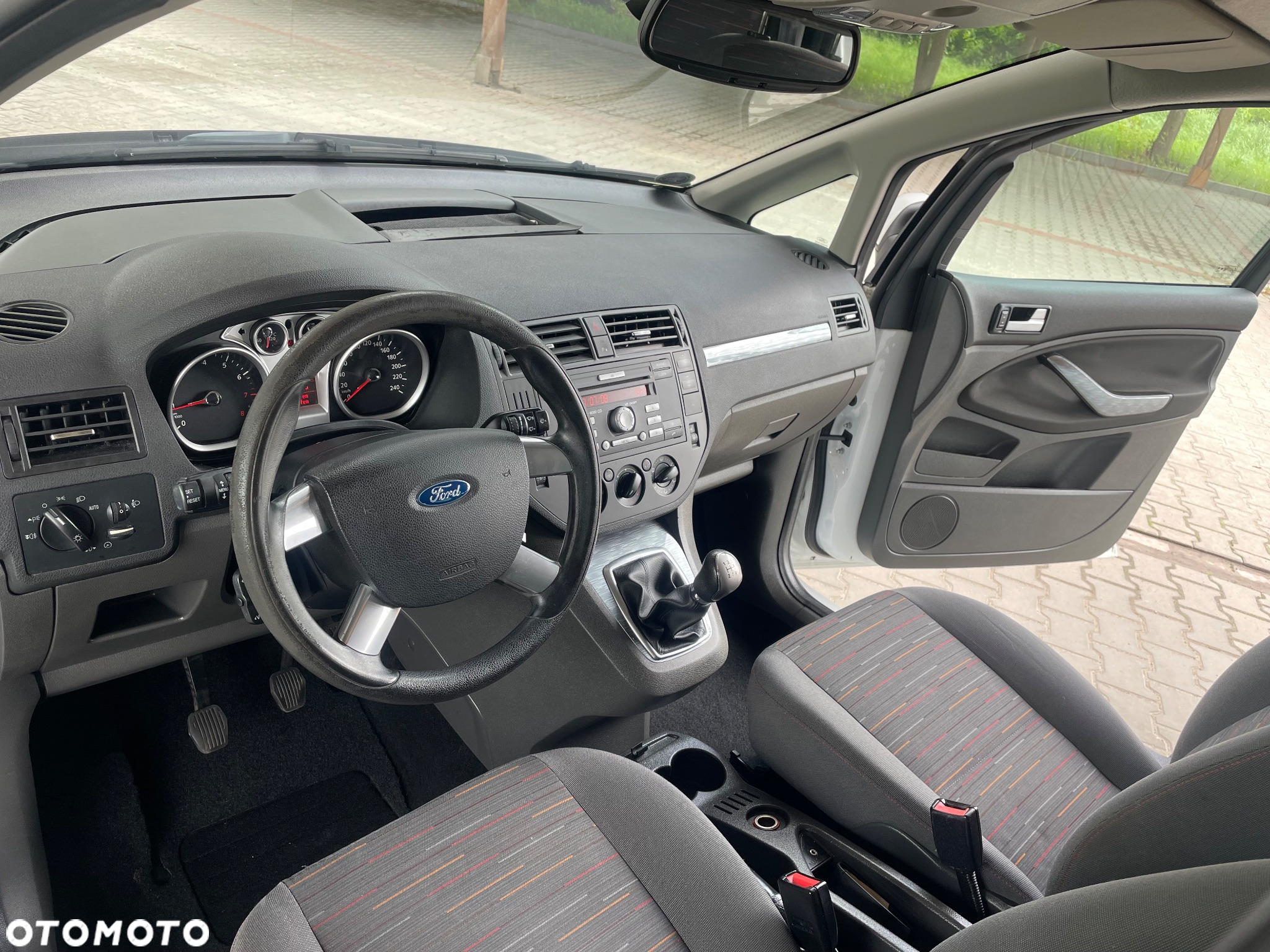 Ford C-MAX 1.8 Style - 10