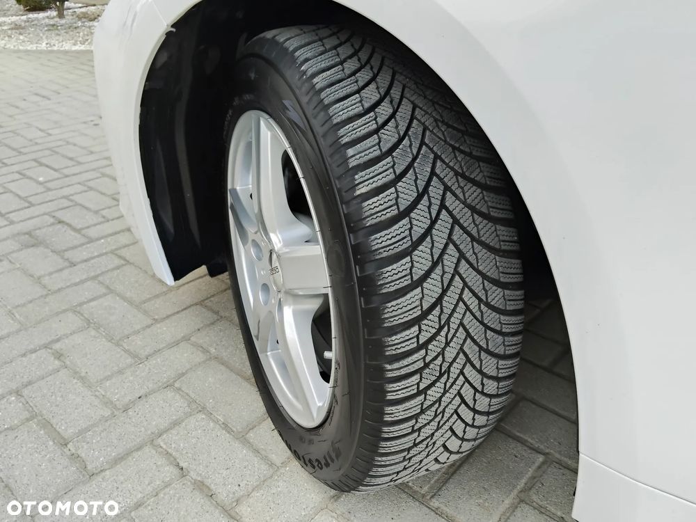Toyota Corolla 1.8 Business Edition - 35