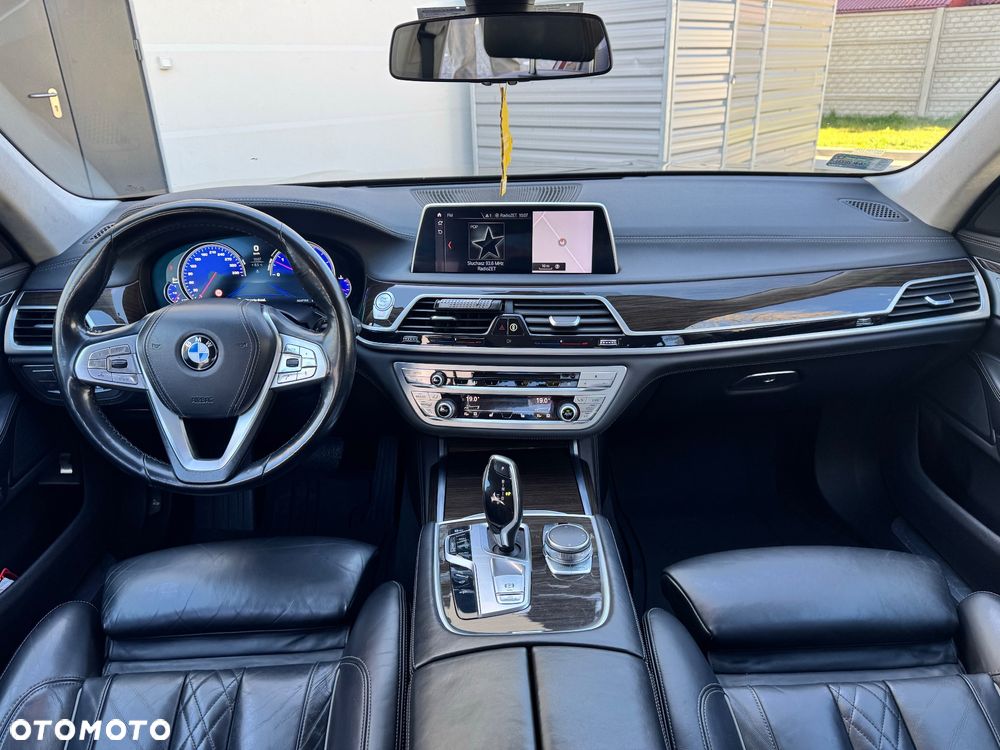 BMW Seria 7 730d xDrive - 11