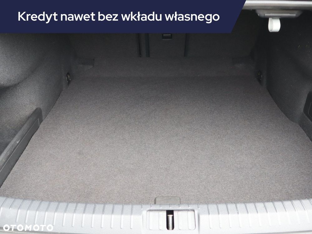 Volkswagen Passat - 15