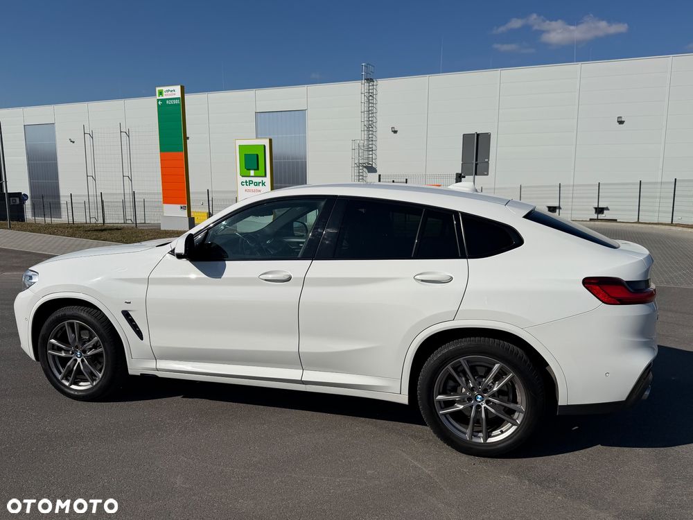 BMW X4 - 10