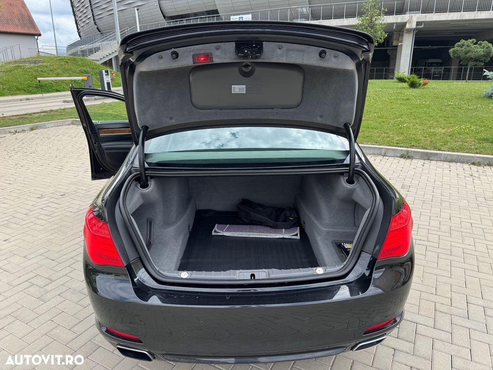 BMW Seria 7 730d Aut. - 10