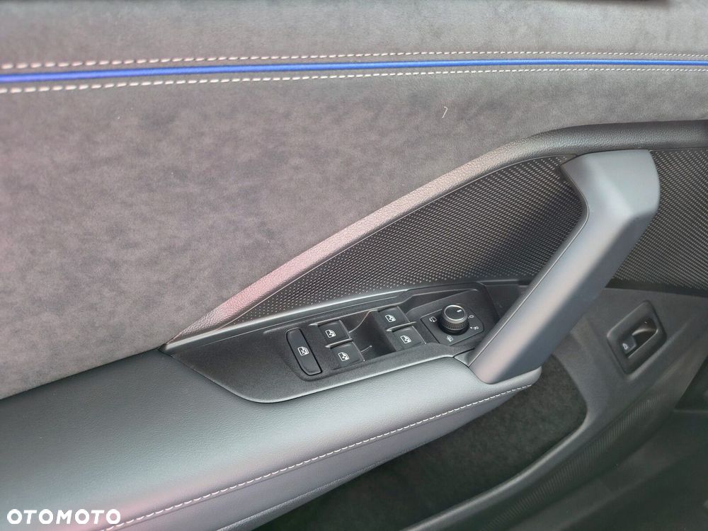 Volkswagen Tiguan 1.5 eTSI R-Line Plus DSG - 23