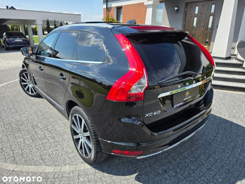 Volvo XC 60 D4 Geartronic Summum - 12
