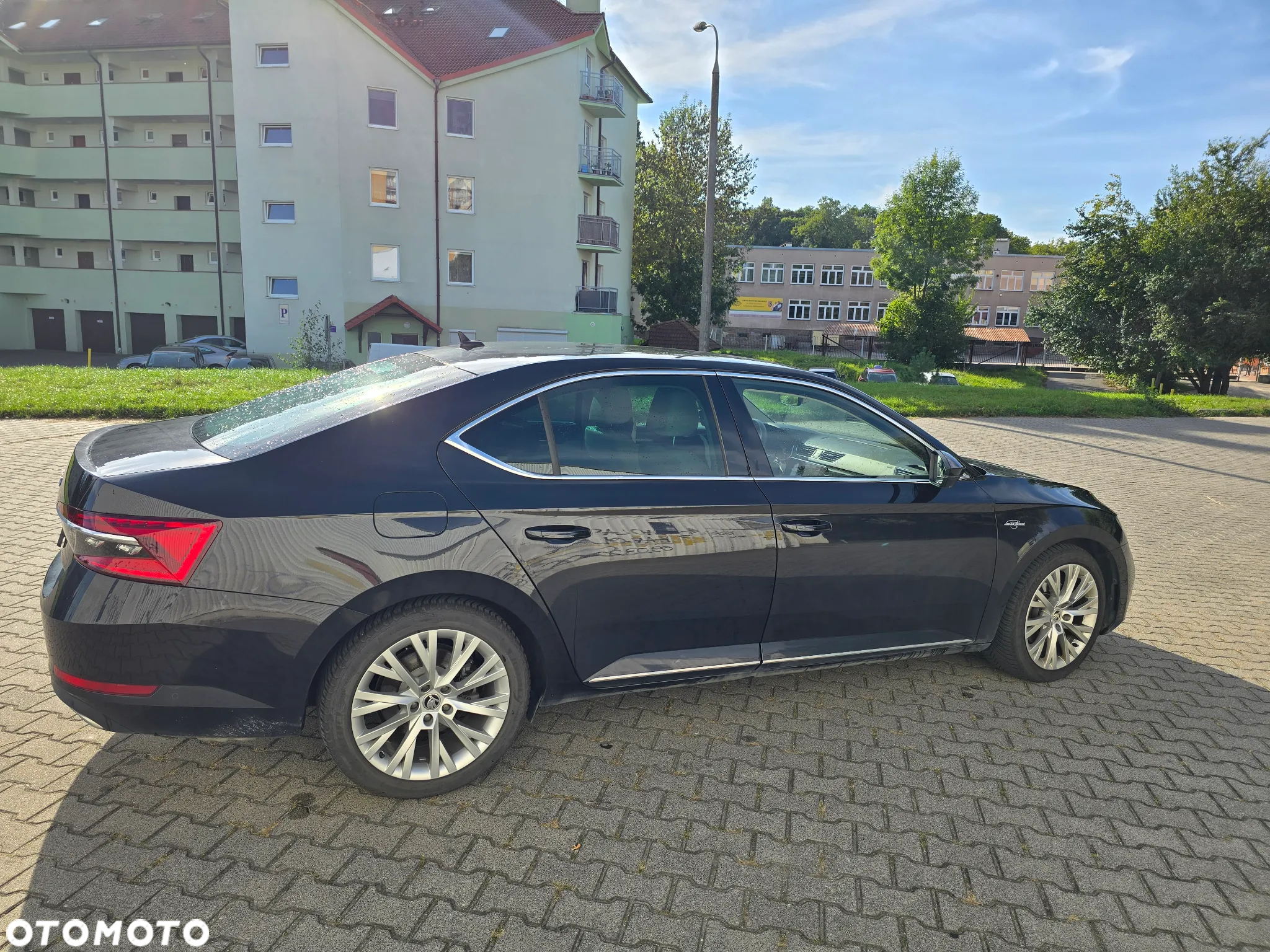 Skoda Superb 2.0 TSI L&K DSG - 6