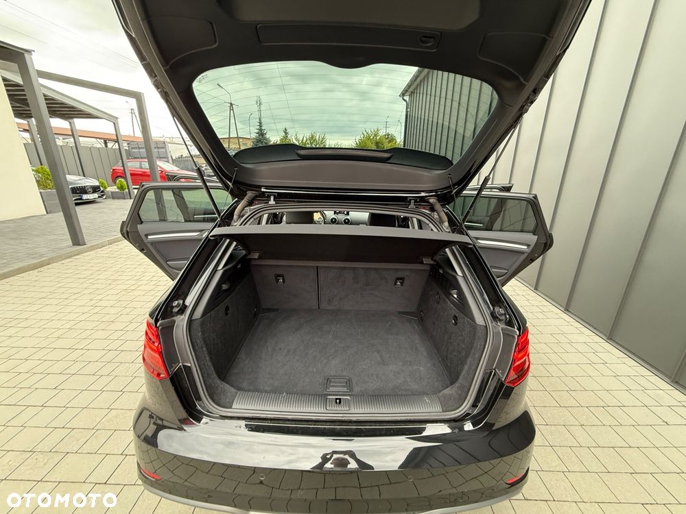Audi A3 Sportback 2.0 TDI Sport S tronic - 18