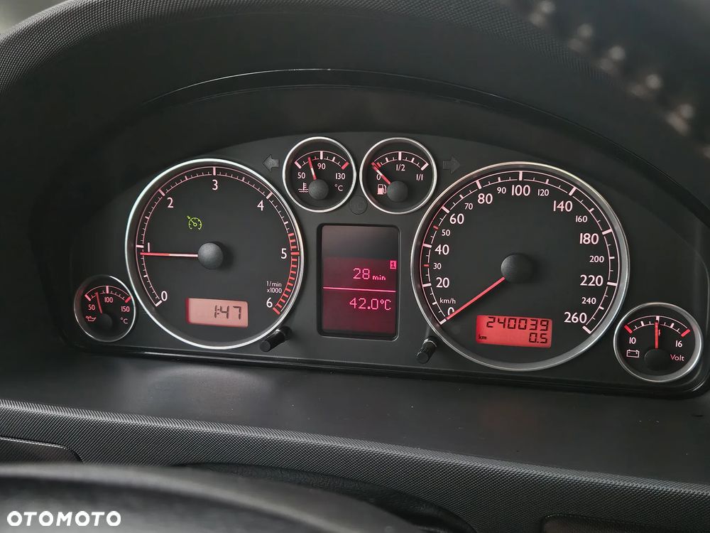 Seat Alhambra 2.0 TDI Ecomotive Style - 18