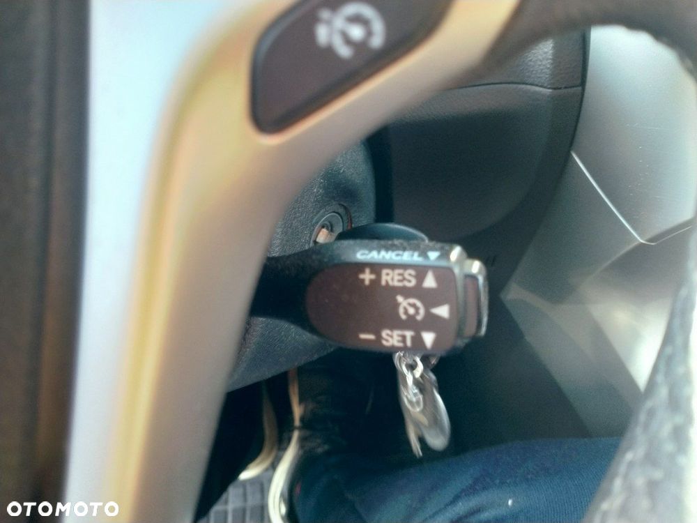 Toyota Verso 1.8 Premium - 17