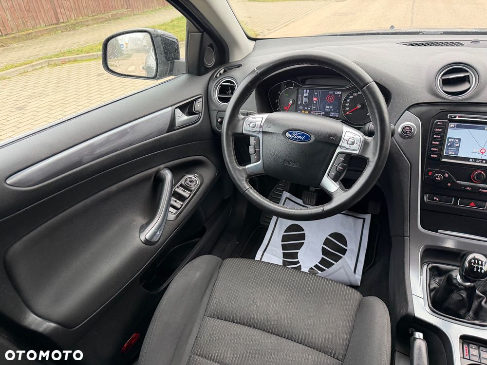 Ford Mondeo 2.0 TDCi Viva Titanium - 23