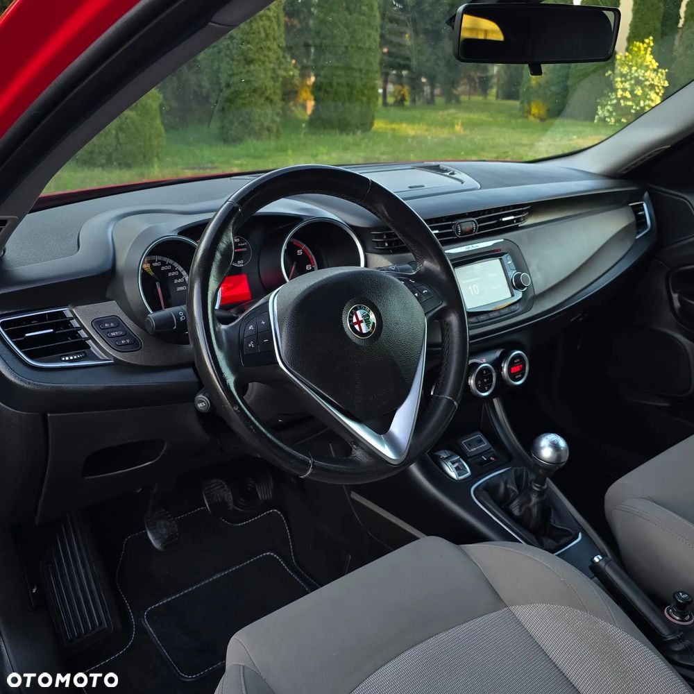 Alfa Romeo Giulietta 1.6 JTDM 16V Sport - 22