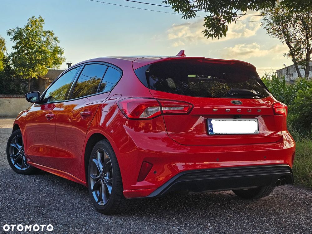 Ford Focus - 11