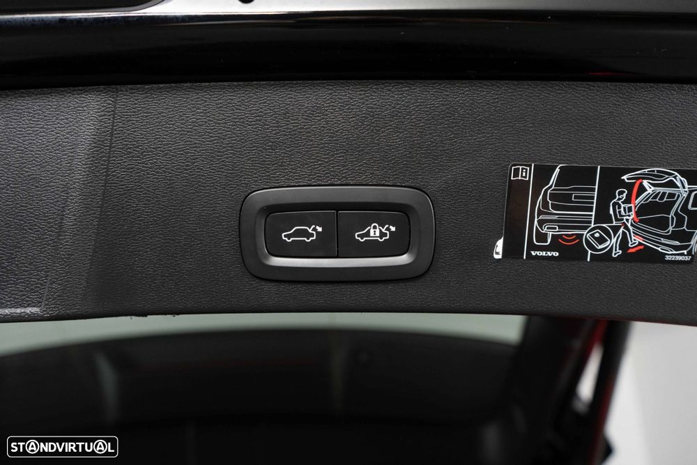 Volvo XC 40 1.5 T4 PHEV Inscription - 22