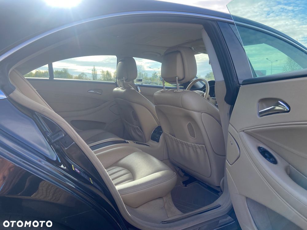 Mercedes-Benz CLS 320 CDI - 7