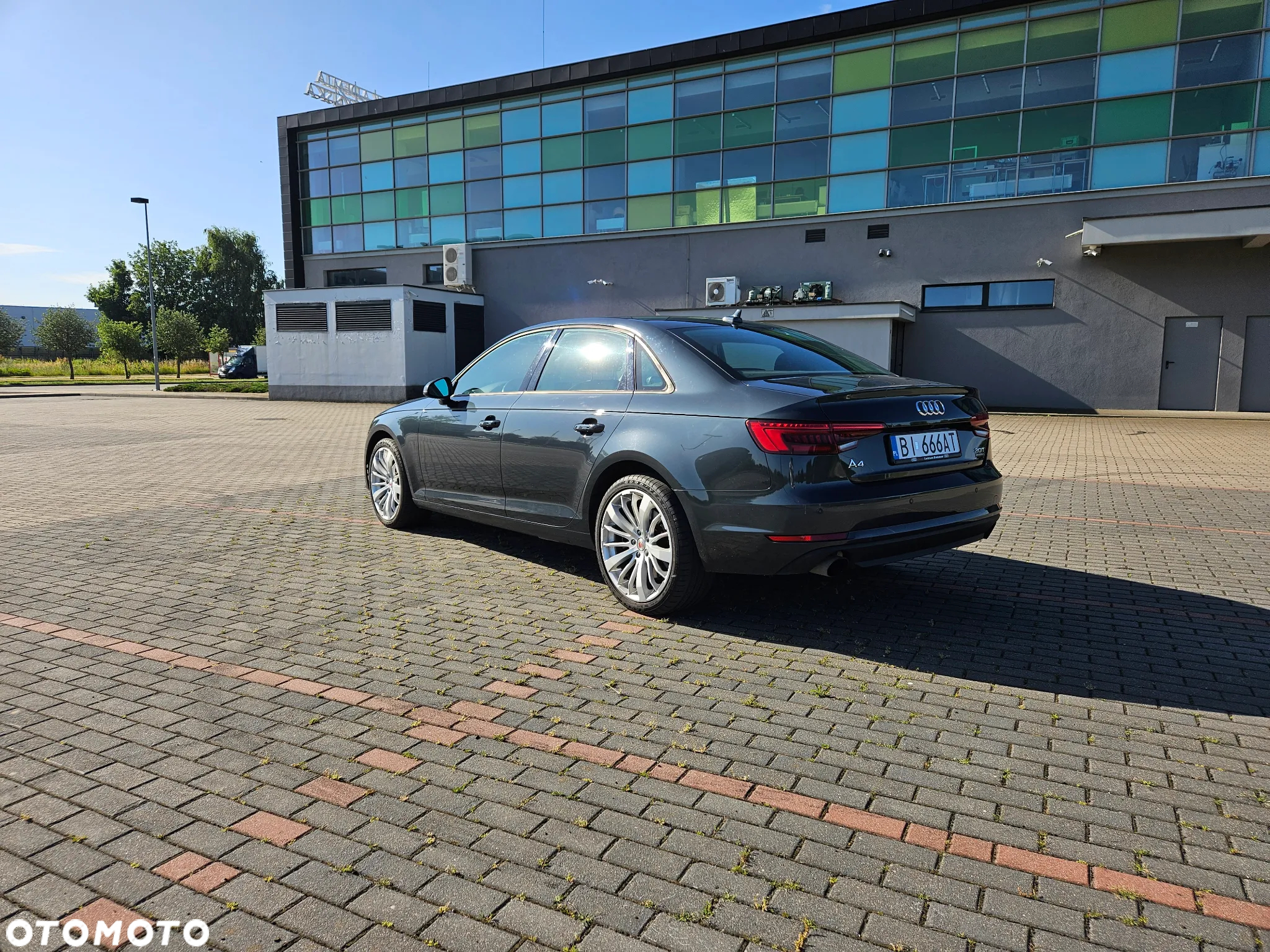 Audi A4 2.0 TFSI Quattro S tronic - 3