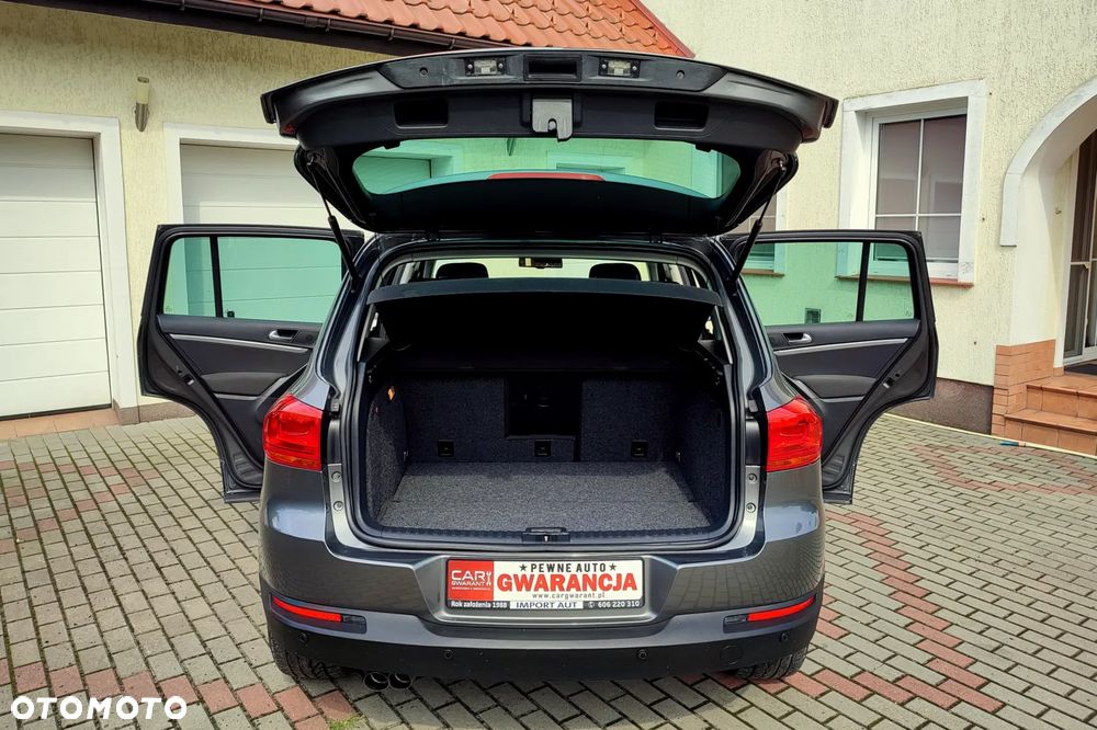 Volkswagen Tiguan - 13