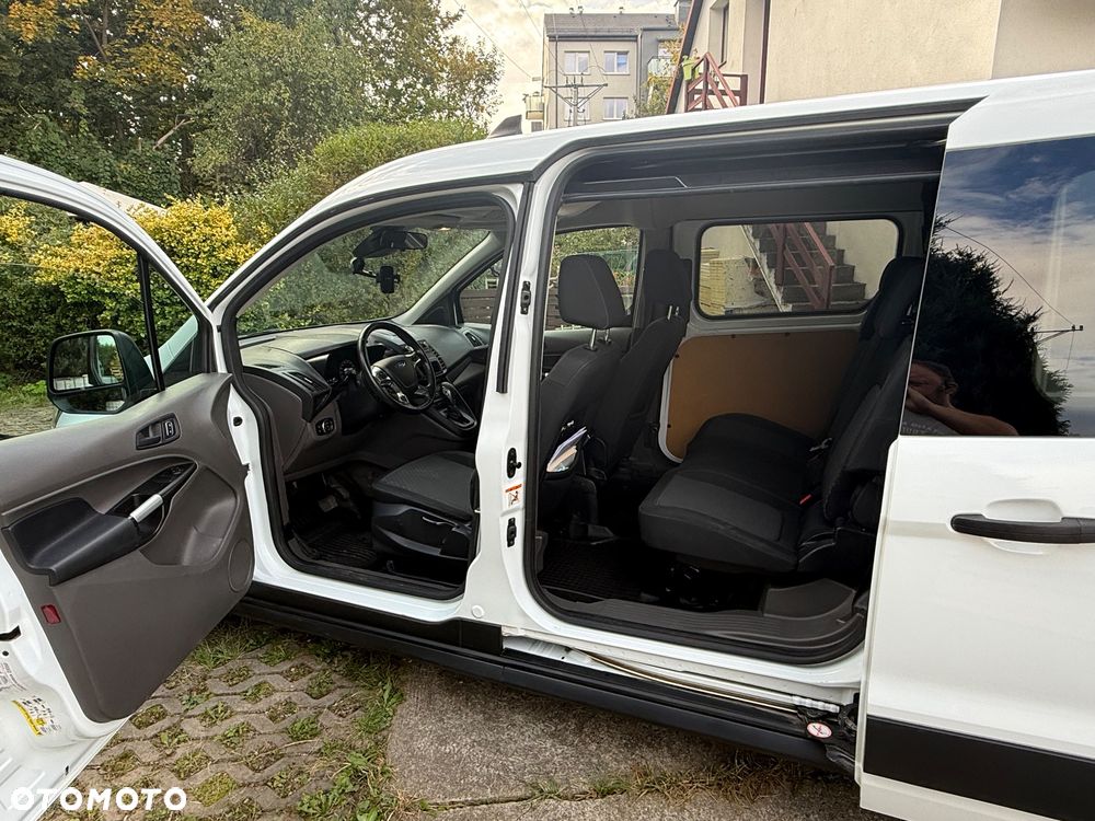 Ford Transit Connect - 9