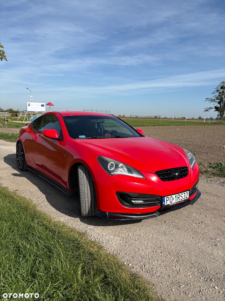 Hyundai Genesis - 2