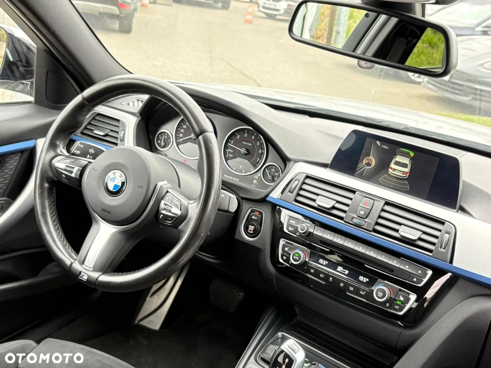 BMW Seria 3 320i GPF xDrive M Sport - 14