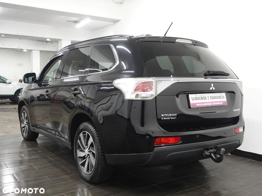 Mitsubishi Outlander 2.2 DI-D 4WD Invite - 7