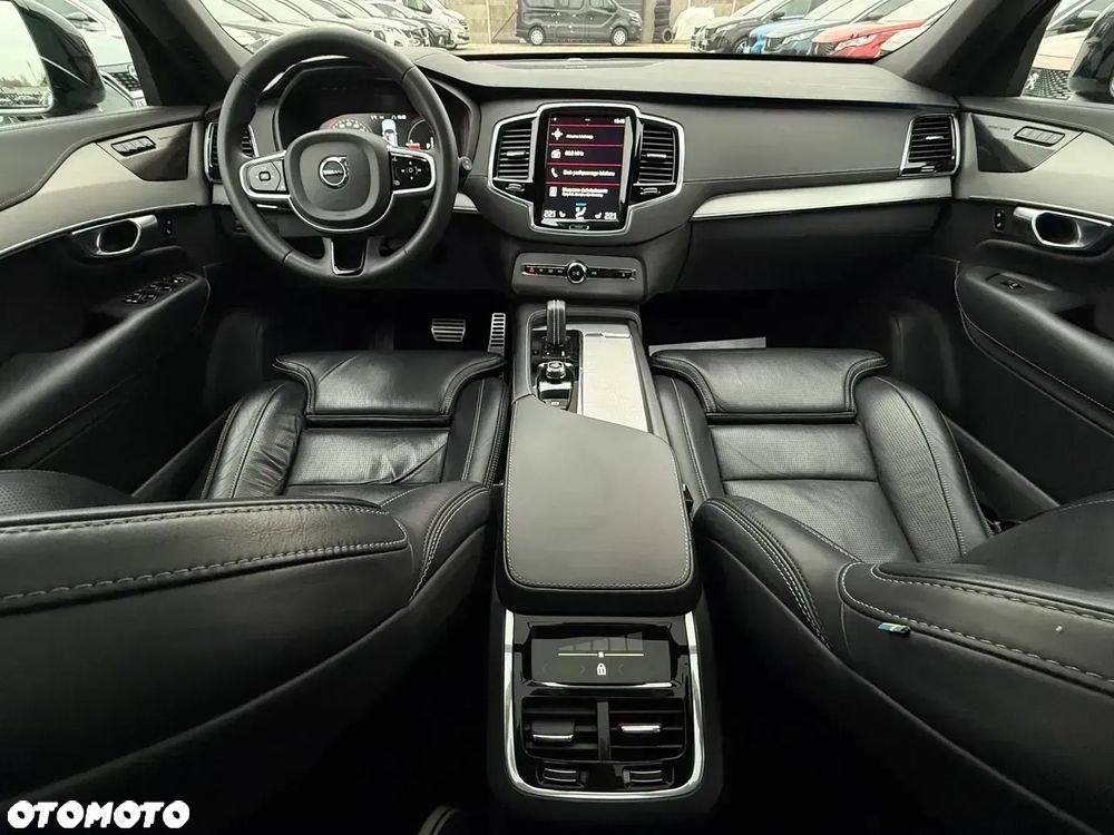 Volvo XC 90 T8 AWD Recharge Geartronic RDesign Edition - 37