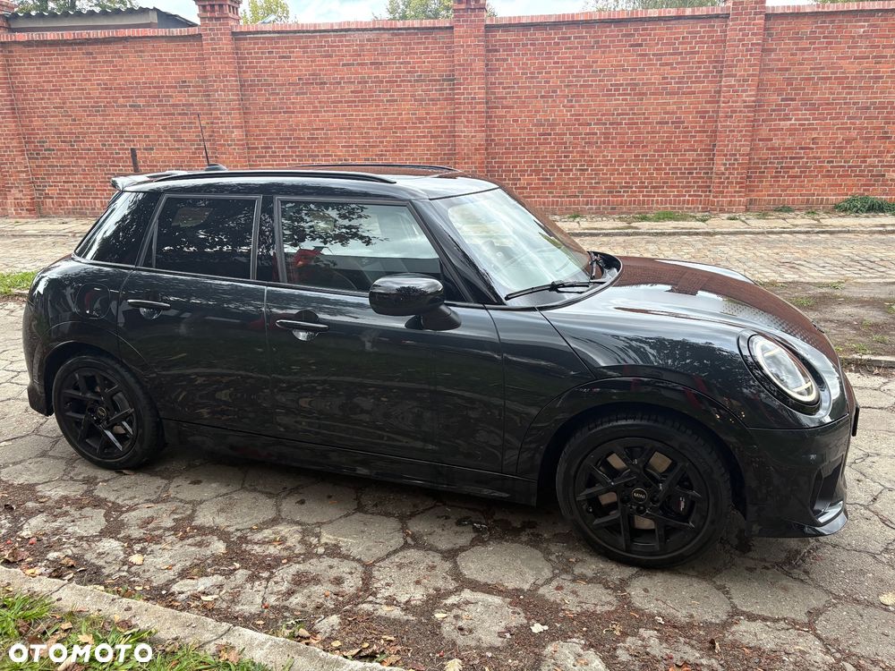 Mini Cooper S 2025 photo 4