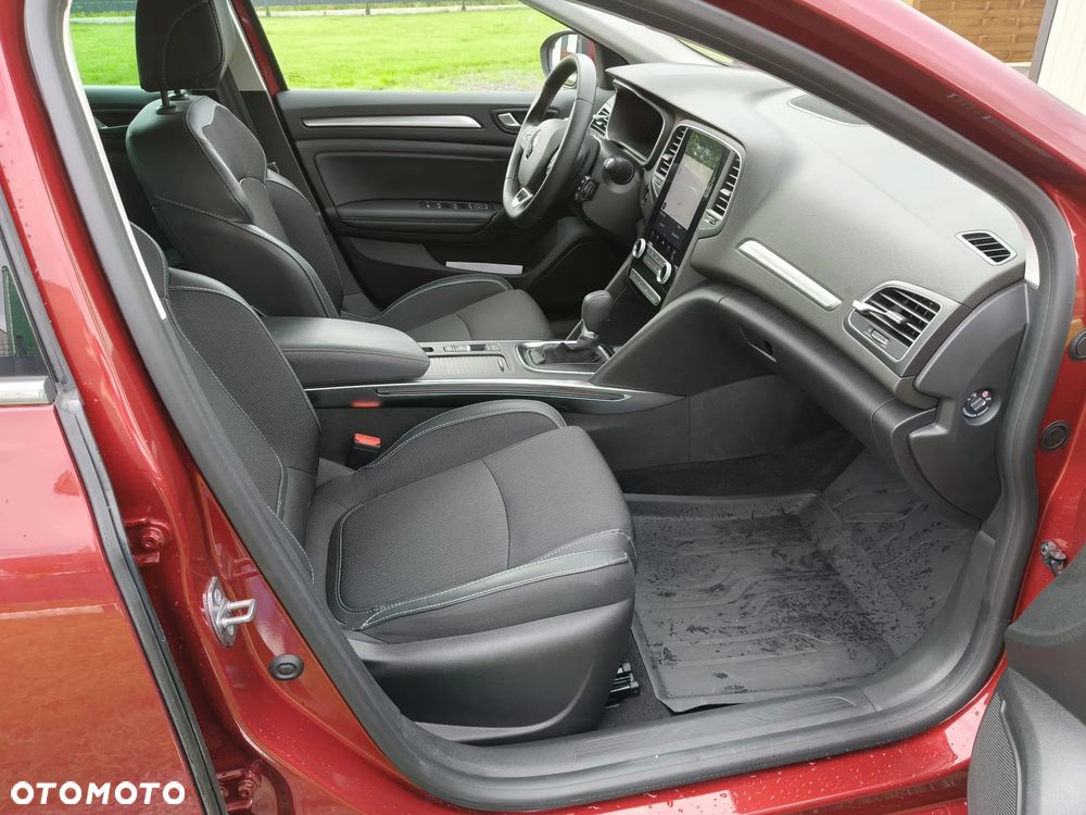 Renault Megane 1.3 TCe Techno EDC - 10