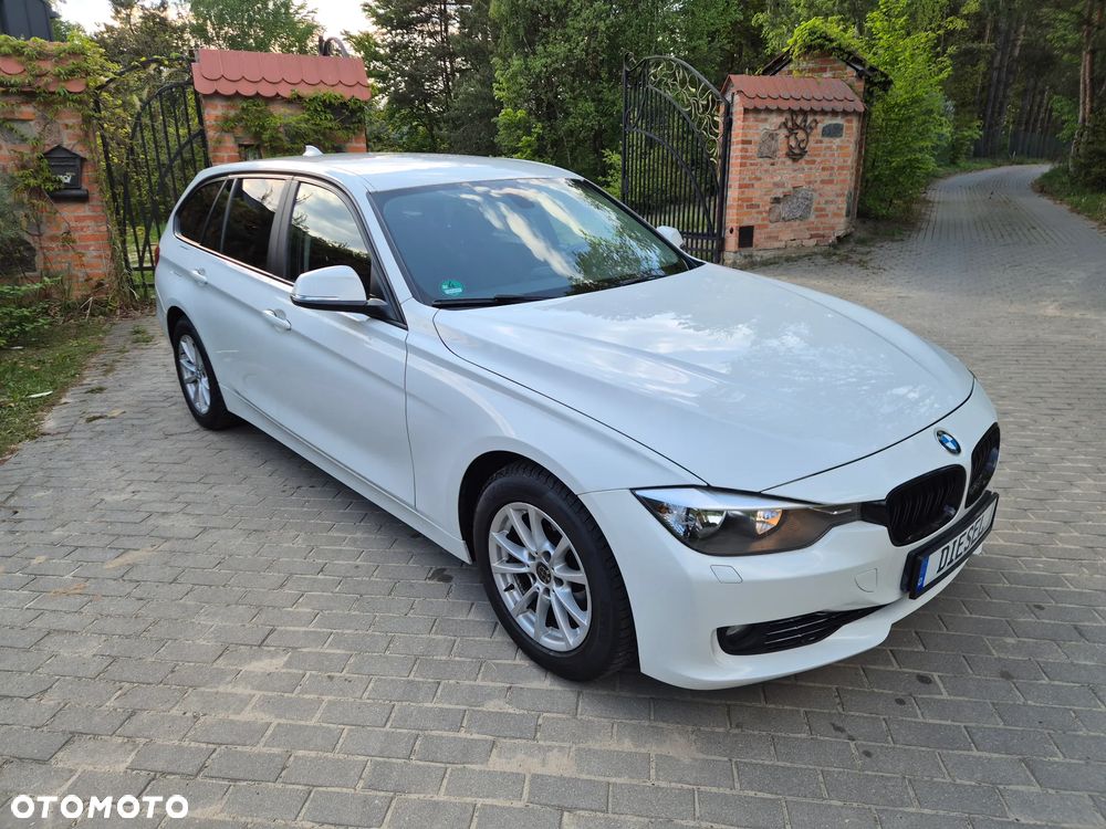 BMW Seria 3 318d Modern Line - 15