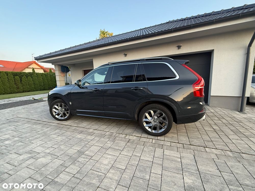 Volvo XC 90 - 2