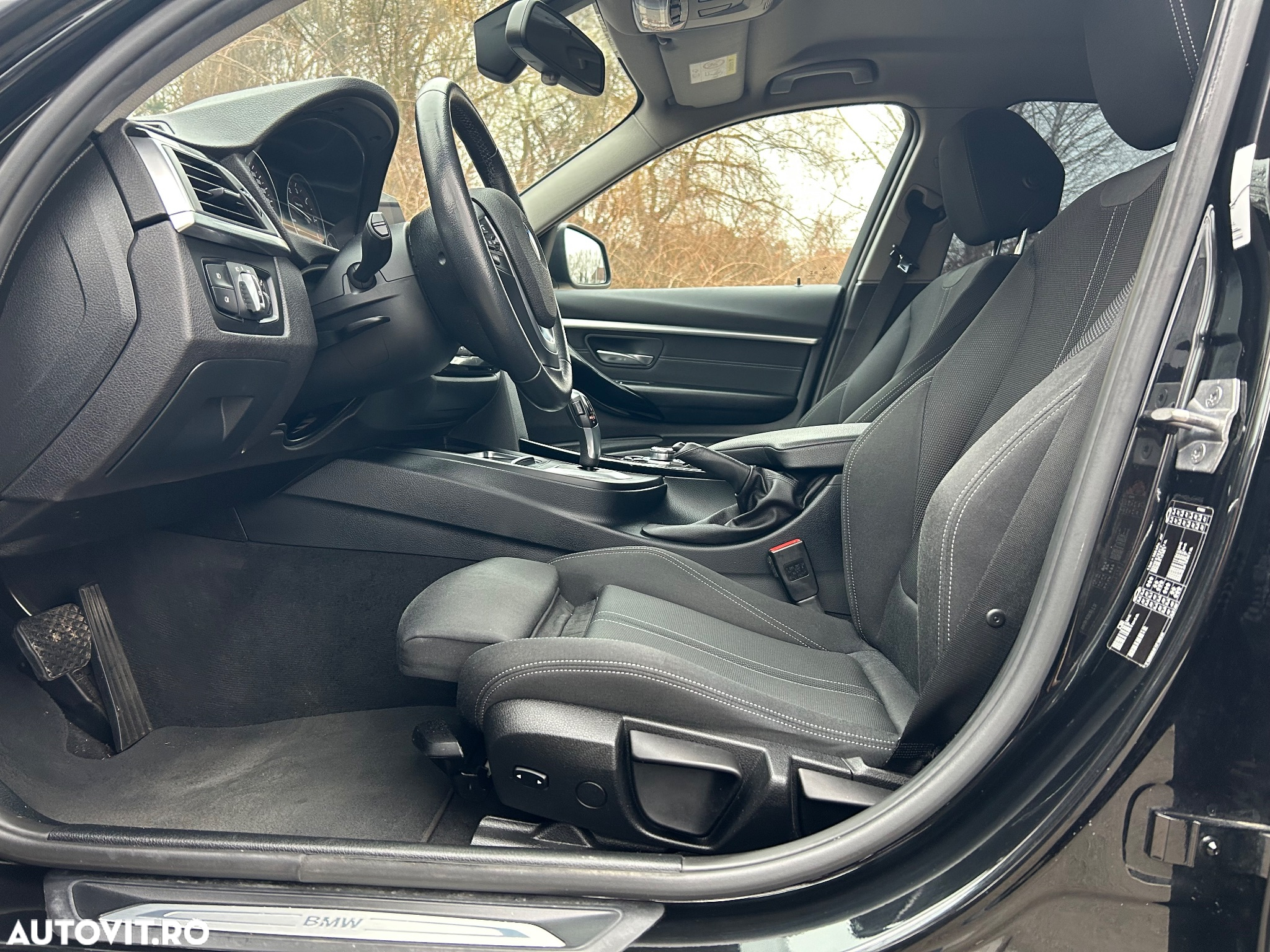 BMW Seria 3 320d Aut. Luxury Line - 6
