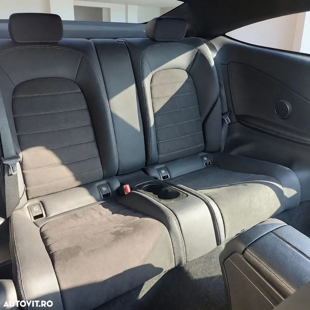 Mercedes-Benz C 200 9G-TRONIC AMG Line - 13