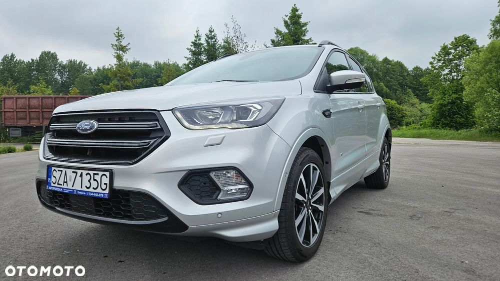 Ford Kuga 2.0 TDCi 4x4 ST-Line - 10