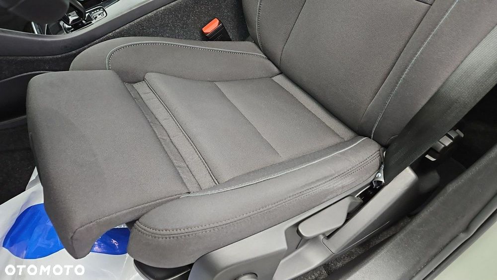 Volvo XC 40 73kWh P6 Recharge Core - 12
