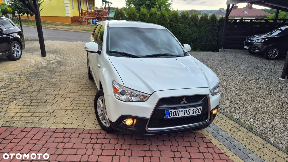 Mitsubishi ASX 1.6 2WD Diamant Edition - 2