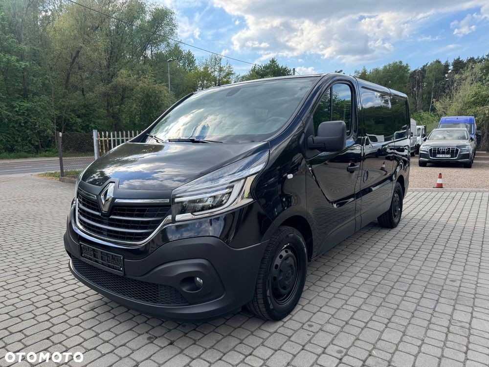 Renault Trafic - 1