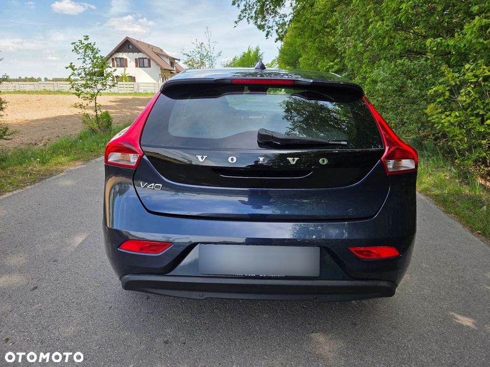 Volvo V40 D2 Kinetic - 12