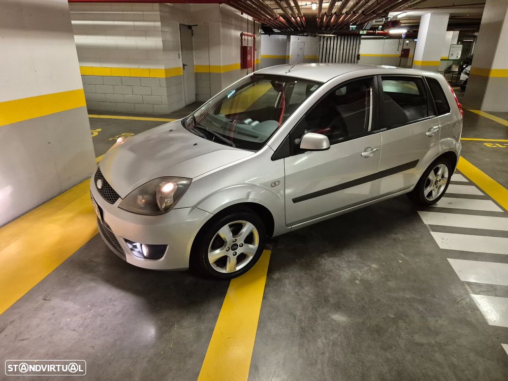 Ford Fiesta 1.25 Trend - 3