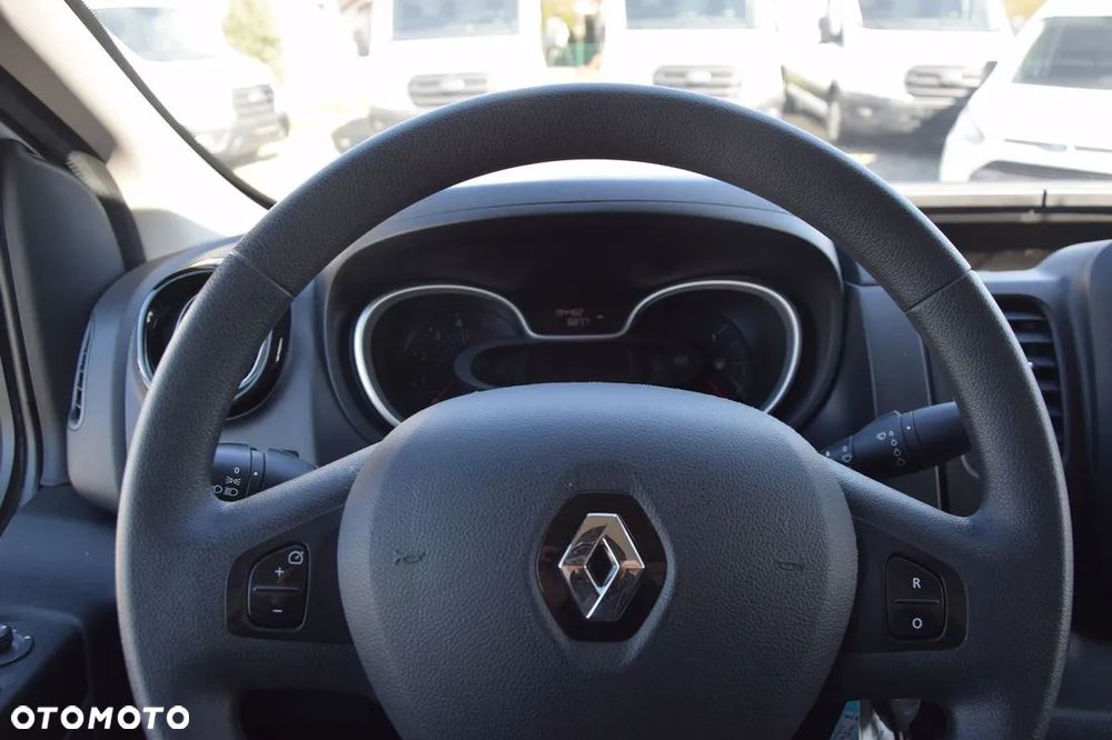 Renault TRAFIC ​*L1H1​*FULL LED​*2.0 BLUE DCI 120KM​*TEMPOMAT​*KLIMA​*4 - 9