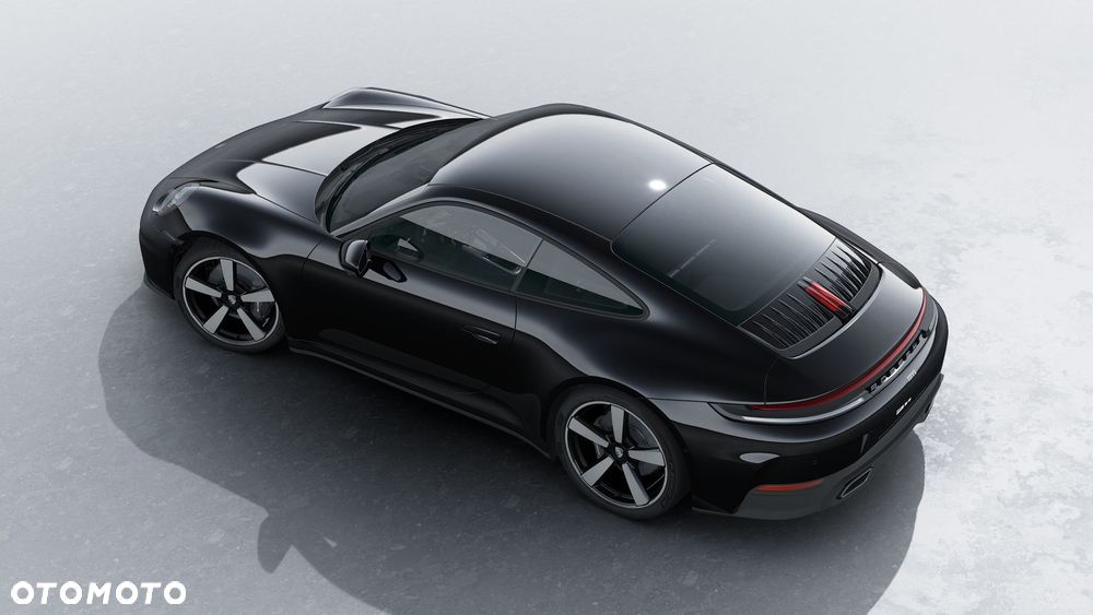 Porsche 911 Carrera - 3