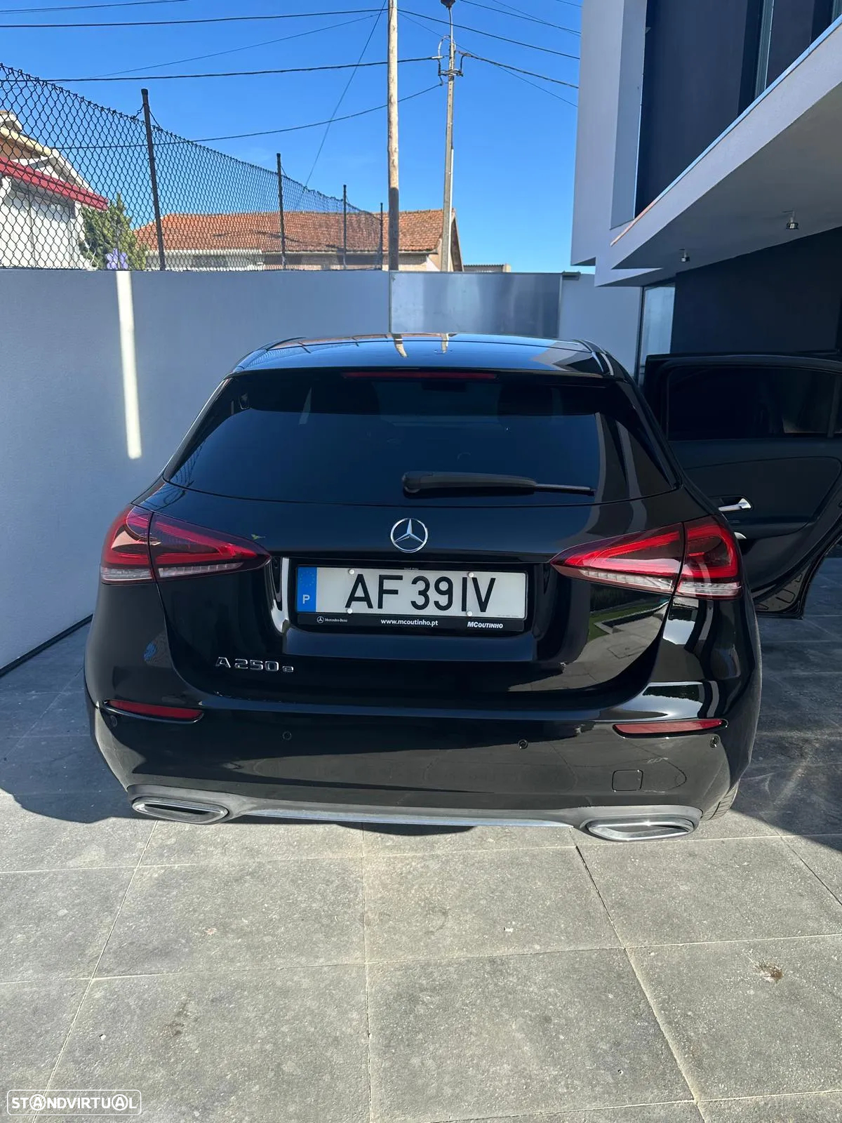 Mercedes-Benz A 250 e Progressive - 4