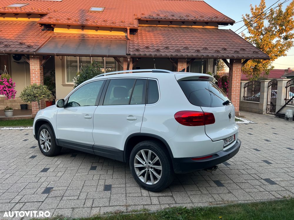 Volkswagen Tiguan - 4
